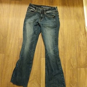 Cropped American Eagle Jeans